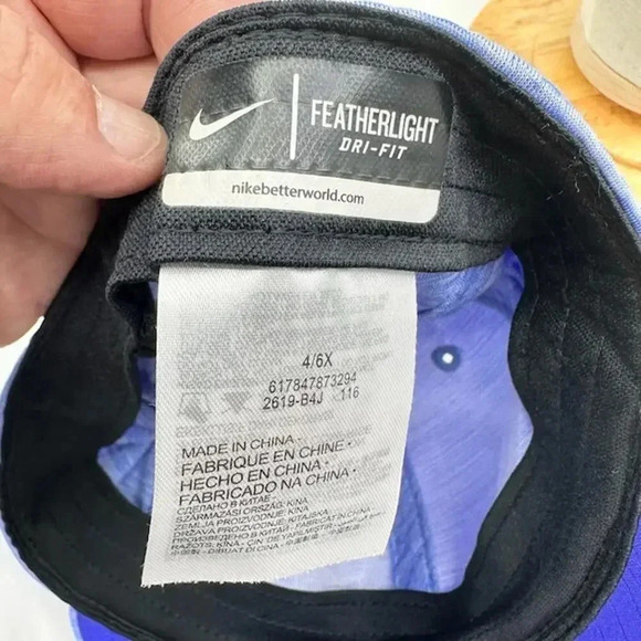 NEW Nike Featherlite Dri-Fit Swoosh Cap Ponytail Holder Stretch Blue Girls 4/6X - Picture 4 of 8